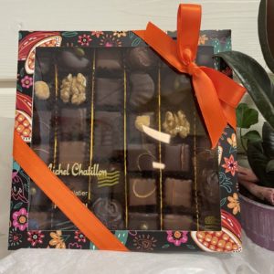 Michel Chatillon - Grande boîte de chocolats assortis